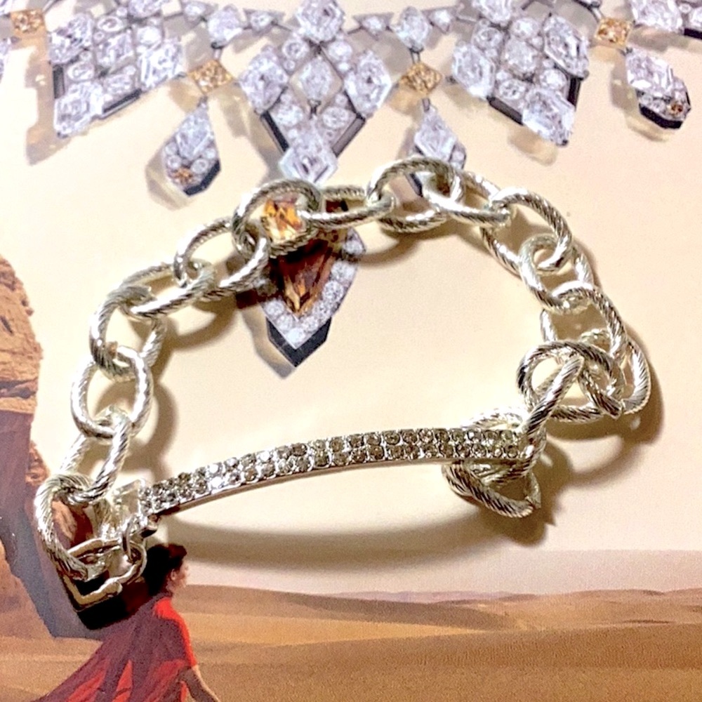 Silver Pewter Clasp Oval Hook & Chain Bracelet